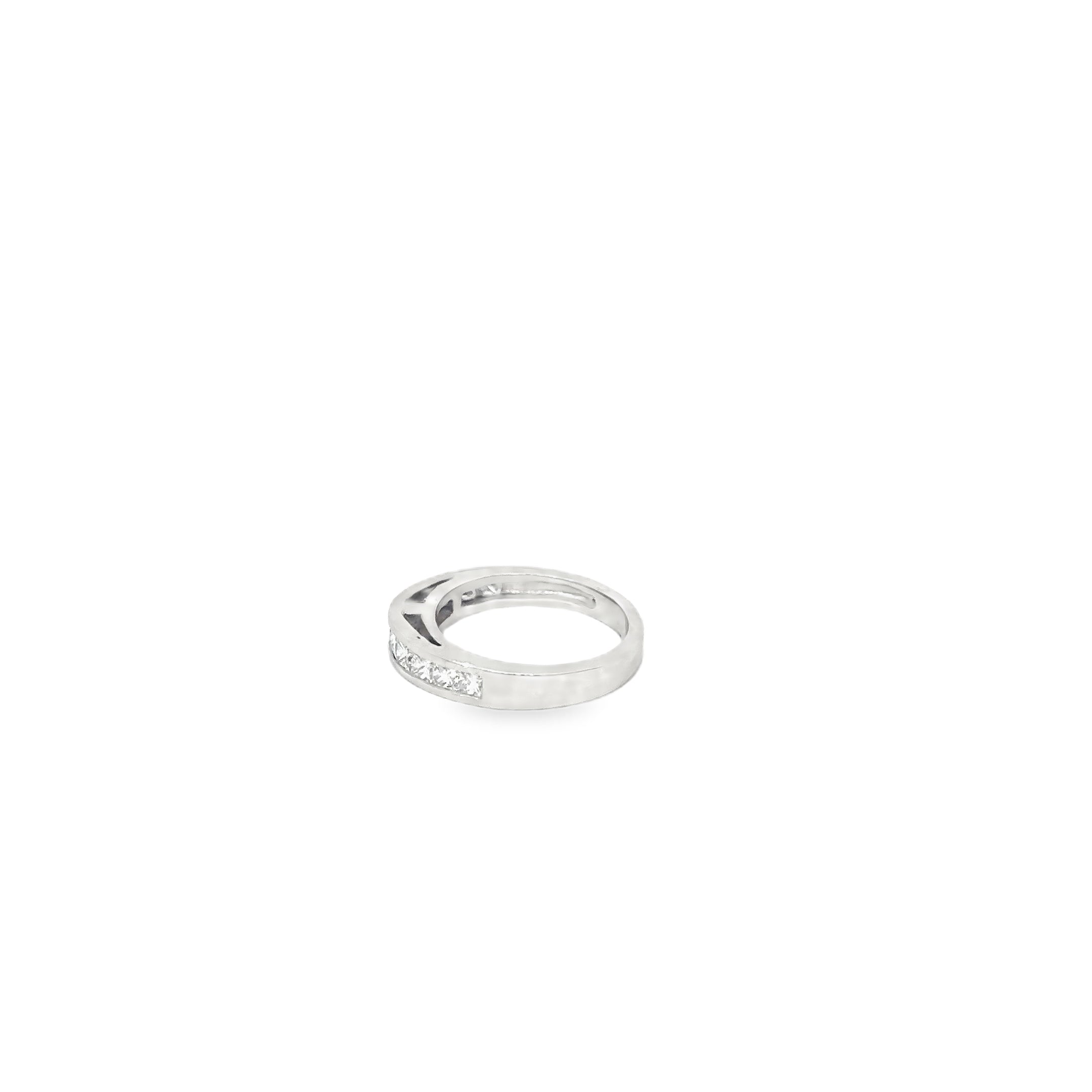 14K White Gold Gents Diamond Wedding Band