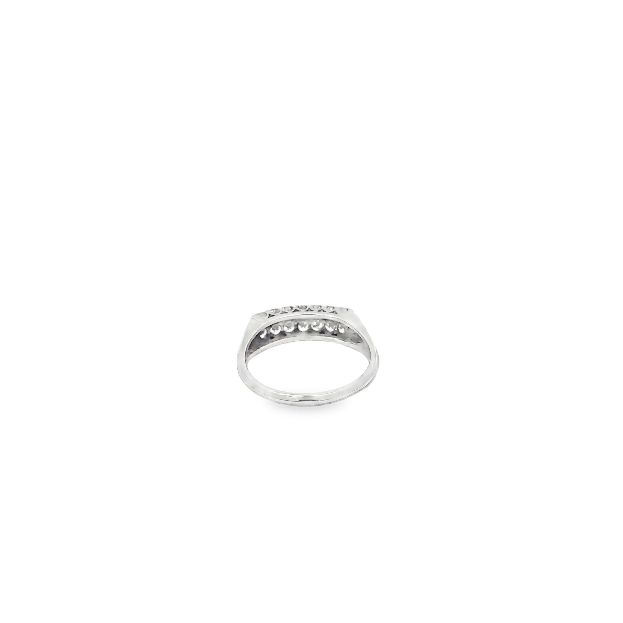 14K White Gold Double Row Fishtail Wedding Band