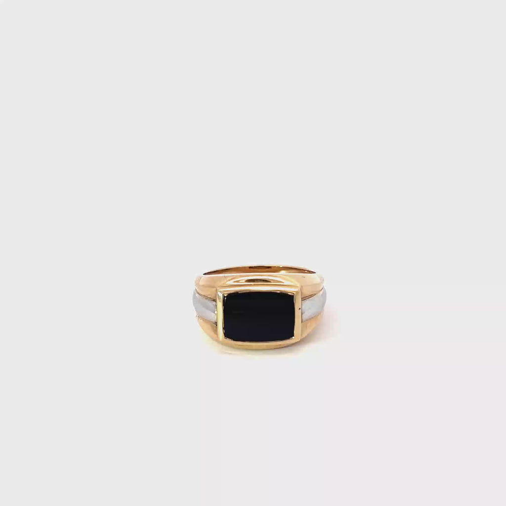 10K Yellow Gold and Onyx Gents Ring